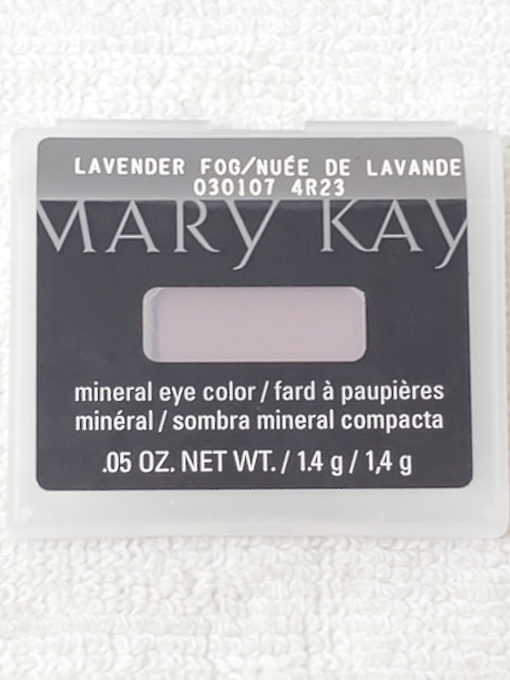 Mary Kay Mineral Eye Color - Lavender Fog Soft Lilac Shade